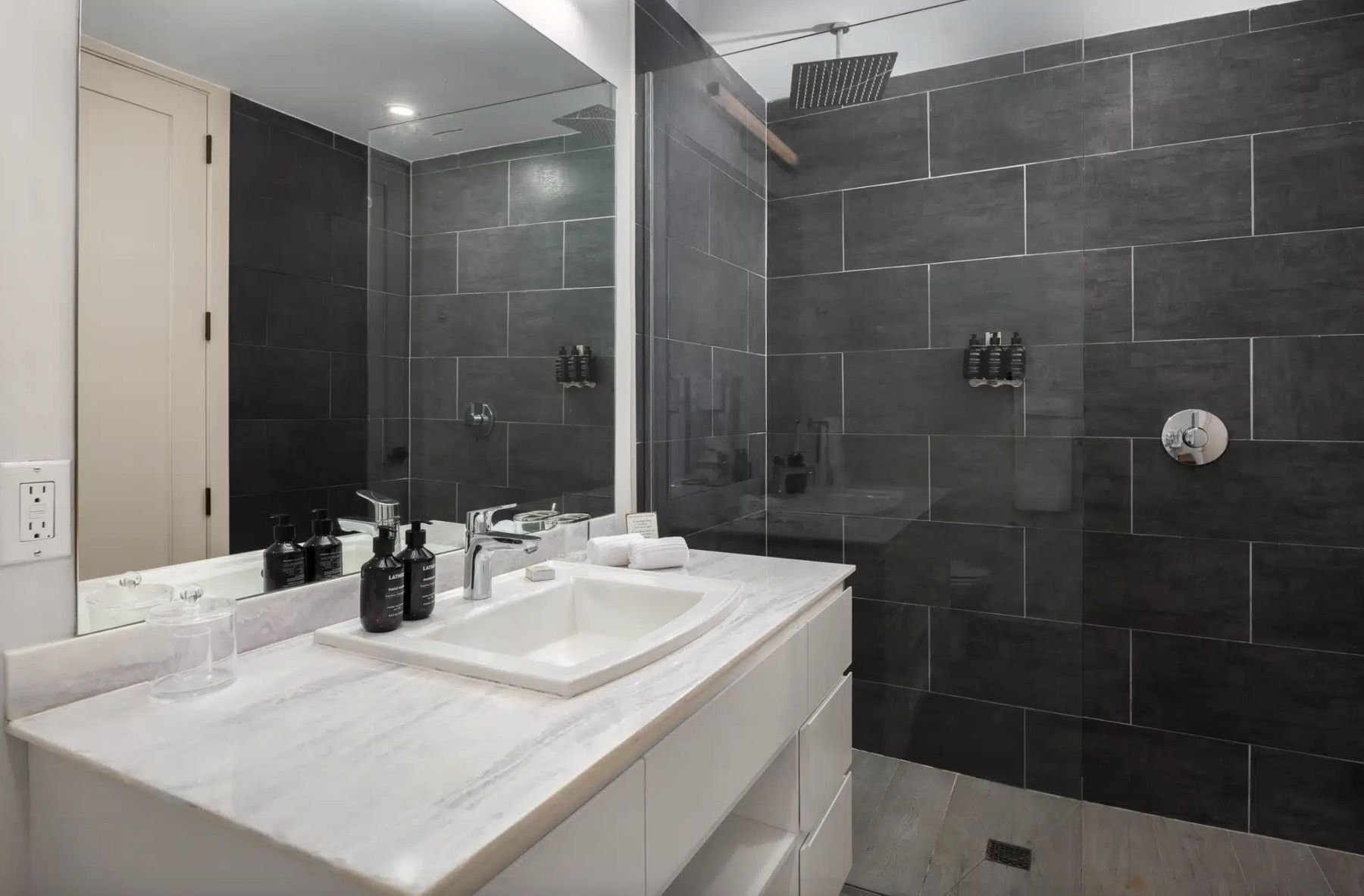 Ensuite